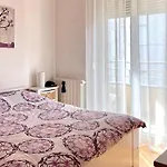 Peachy House דירה רייקה