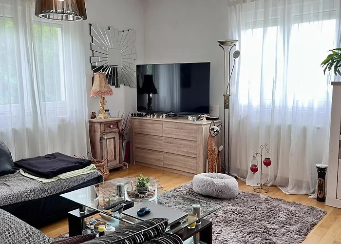 Peachy House Apartman *