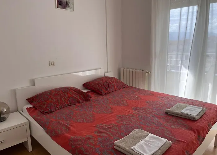 Peachy House Apartman *