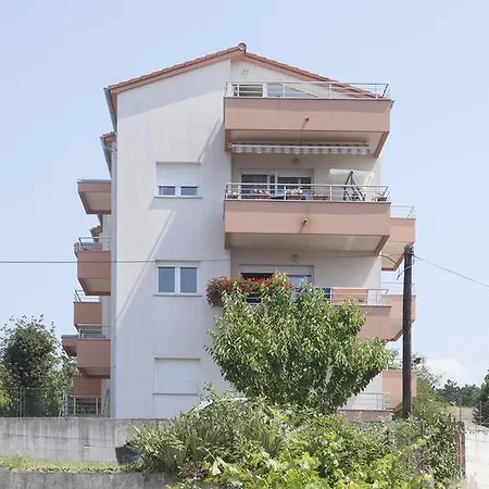 Peachy House