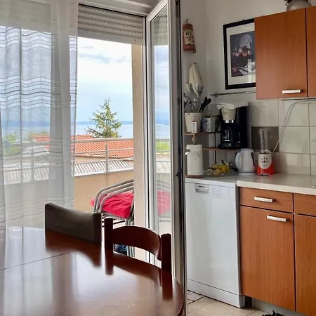 Peachy House Apartmán