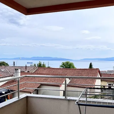 Peachy House Apartmán *