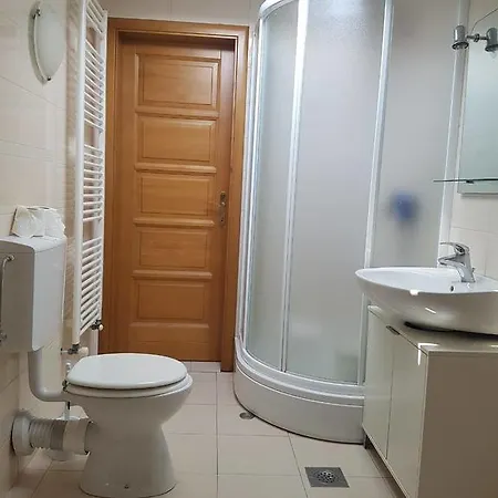 Peachy House Apartment *