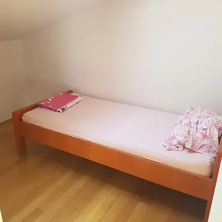Peachy House Apartment